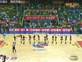 定位球进攻的观察方法：跑动、落点与第二点保护